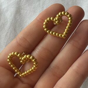 Gold plated heart earrings